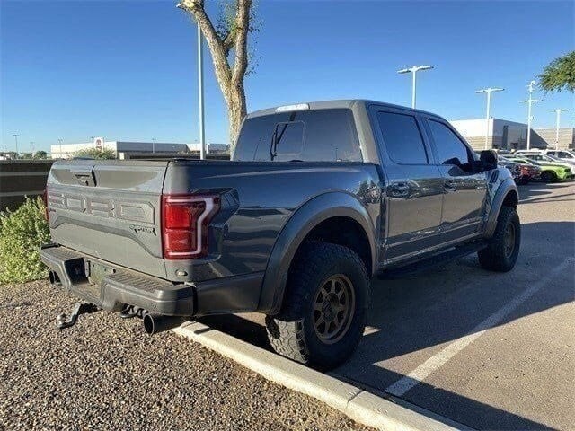 2020 Ford F-150 Raptor photo 4