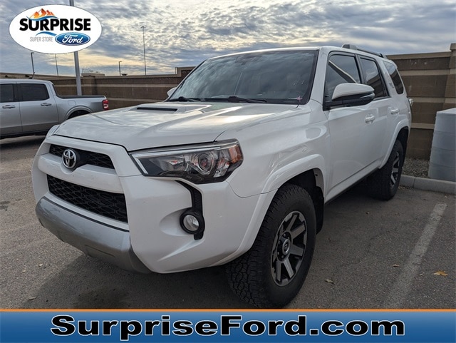 2019 Toyota 4Runner TRD Off-Road Premium's photo