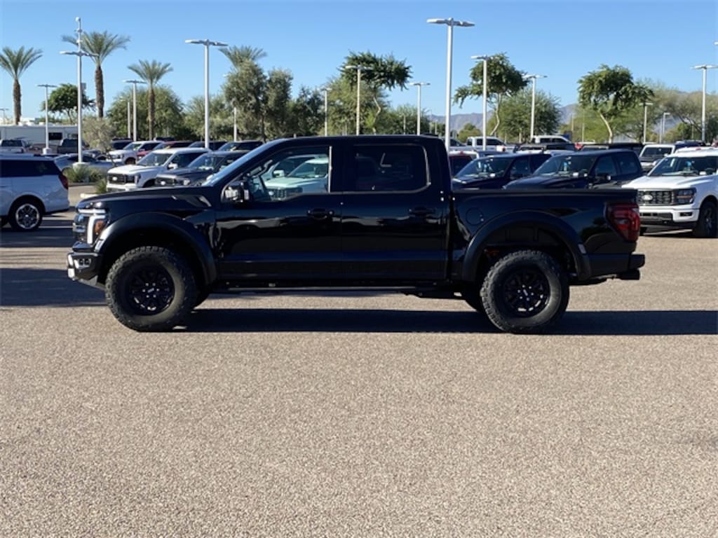 New 2025 Ford F-150 Raptor Truck SuperCrew Cab