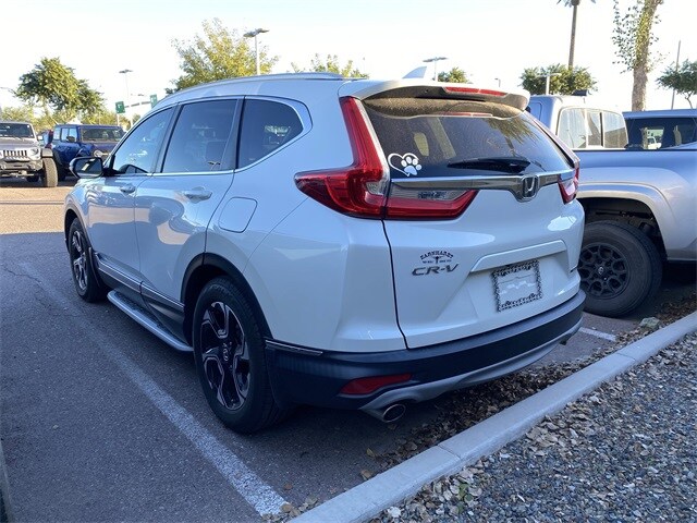 2018 Honda CR-V Touring photo 2