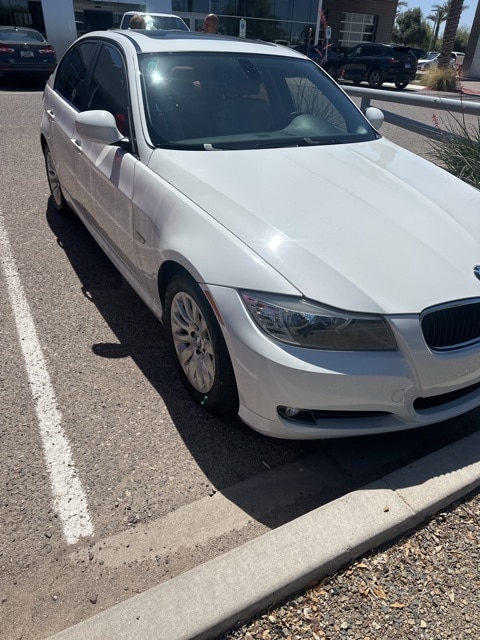 Used 2009 BMW 3 Series 328i with VIN WBAPH77509NM46230 for sale in Surprise, AZ