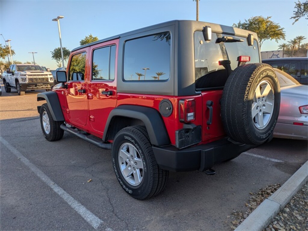 Used 2014 Jeep Wrangler Unlimited Sport 4x4 SUV