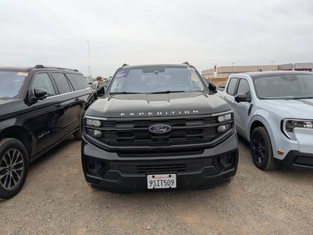 Certified 2025 Ford Expedition Max Active SUV
