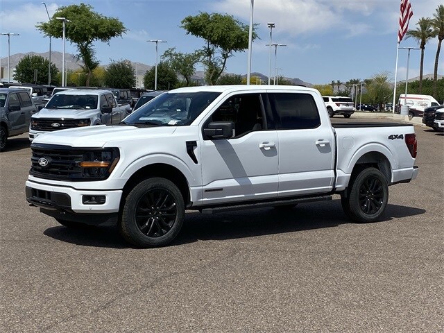 2025 Ford F-150 XLT photo 2