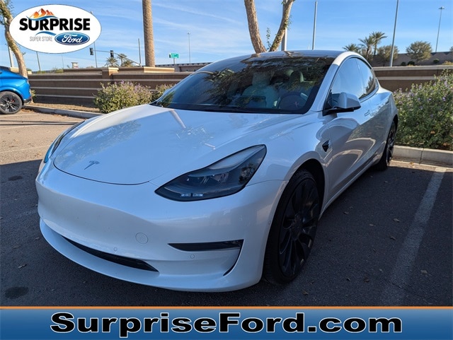 2022 Tesla Model 3 Performance's photo