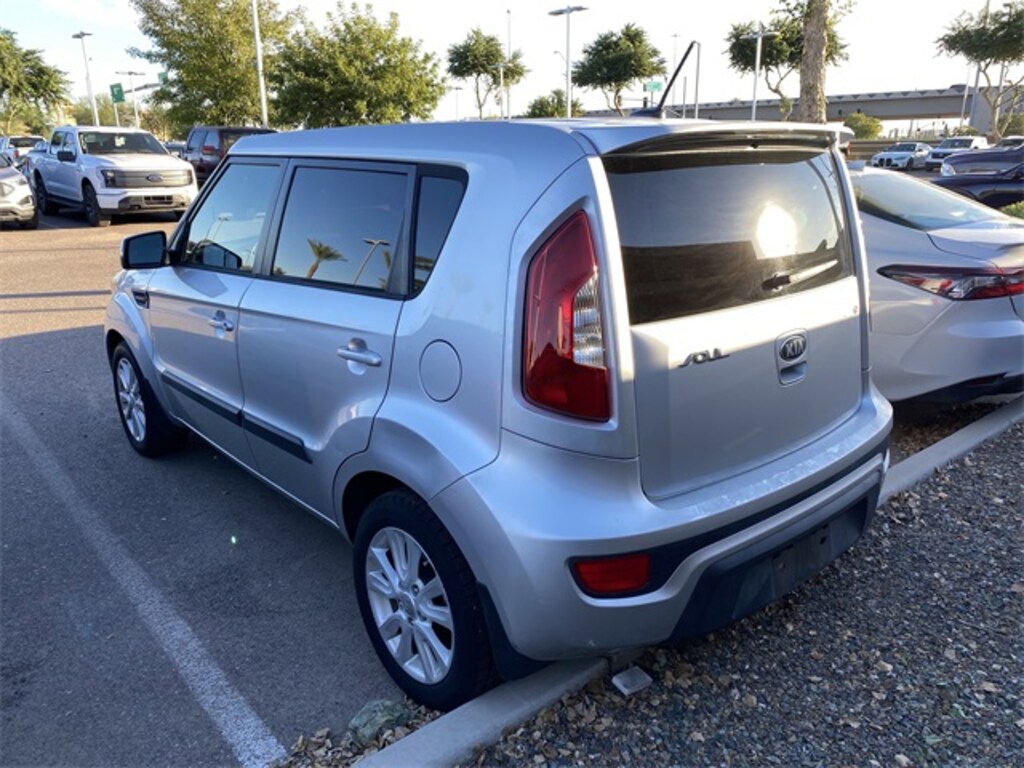 Used 2013 Kia Soul Hatchback