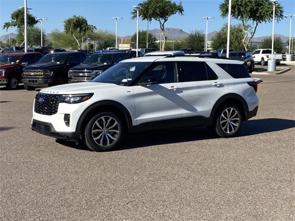 New 2025 Ford Explorer ST-Line SUV