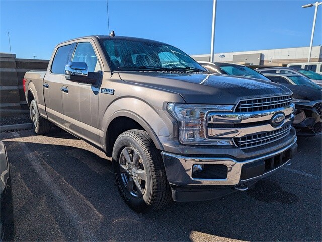 2020 Ford F-150 Lariat photo 2