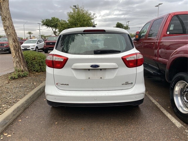 2016 Ford C-Max Hybrid SE photo 2