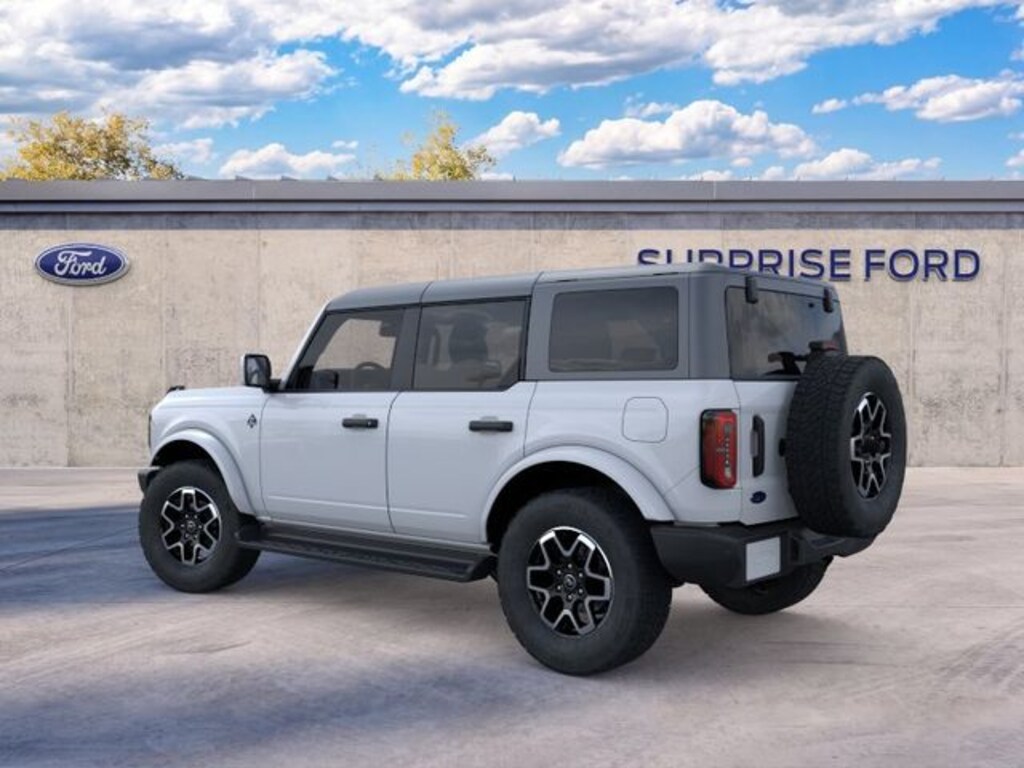New 2026 Ford Bronco Outer Banks SUV