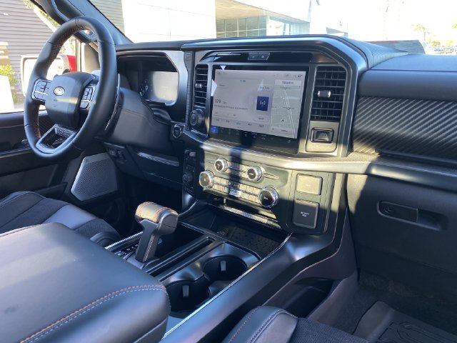 2025 Ford F-150 Raptor - Photo 12
