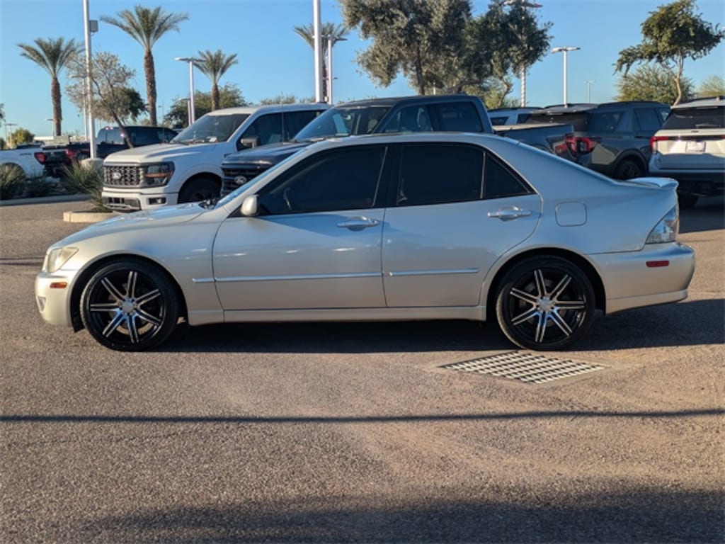 Used 2004 Lexus IS 300 Base w/5-Speed Sedan