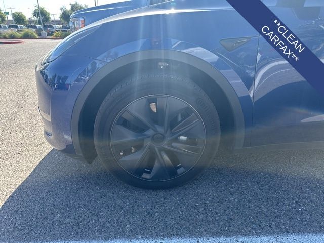 Used 2024 Tesla Model Y Long Range with VIN 7SAYGDED8RF119465 for sale in Surprise, AZ