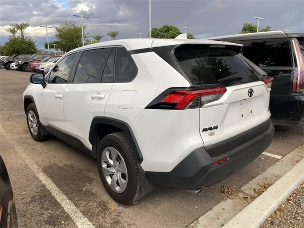 Used 2024 Toyota RAV4 LE SUV
