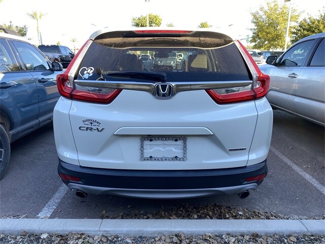 2018 Honda CR-V Touring photo 3