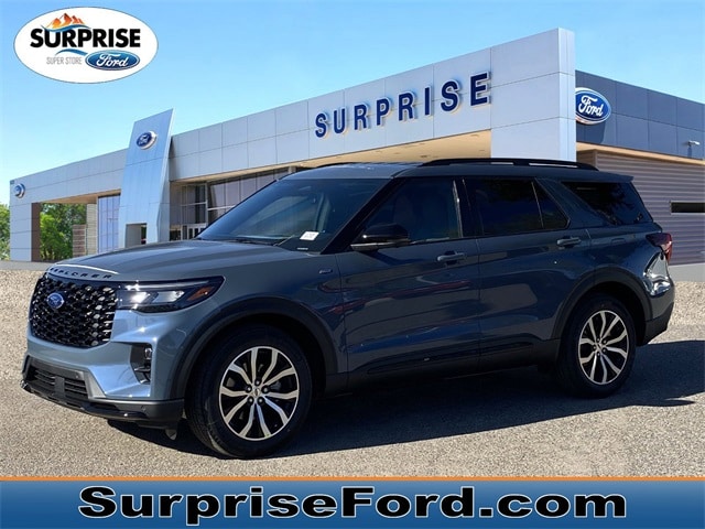 2026 Ford Explorer ST-LINE's photo