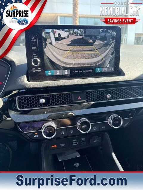 2024 Honda Civic Touring CVT's photo