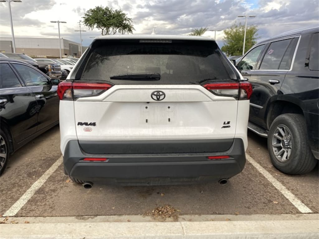 Used 2024 Toyota RAV4 LE SUV