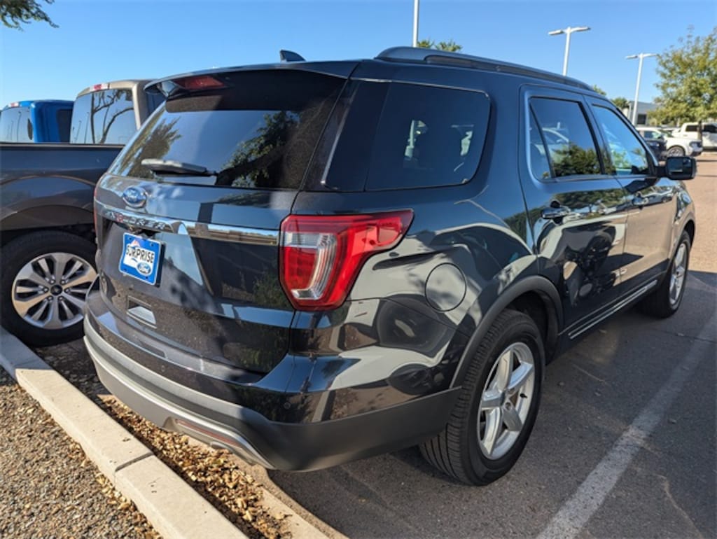 Used 2017 Ford Explorer XLT SUV