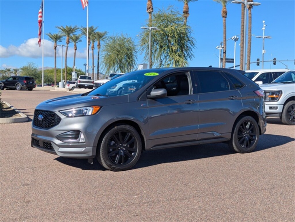 Used 2024 Ford Edge SUV