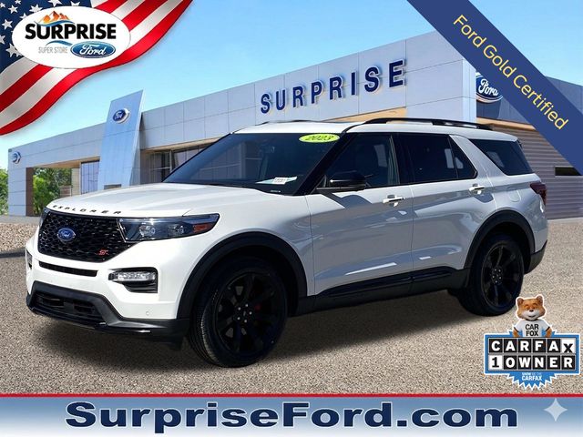 2023 Ford Explorer ST 4WD's photo