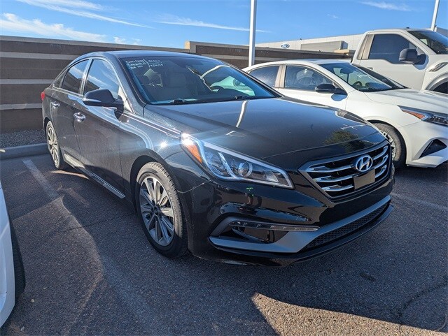 2017 Hyundai Sonata Limited photo 3