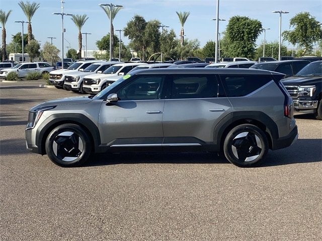 Used 2024 Kia Ev9 Light L/R with VIN KNDAB5S13R6029892 for sale in Surprise, AZ