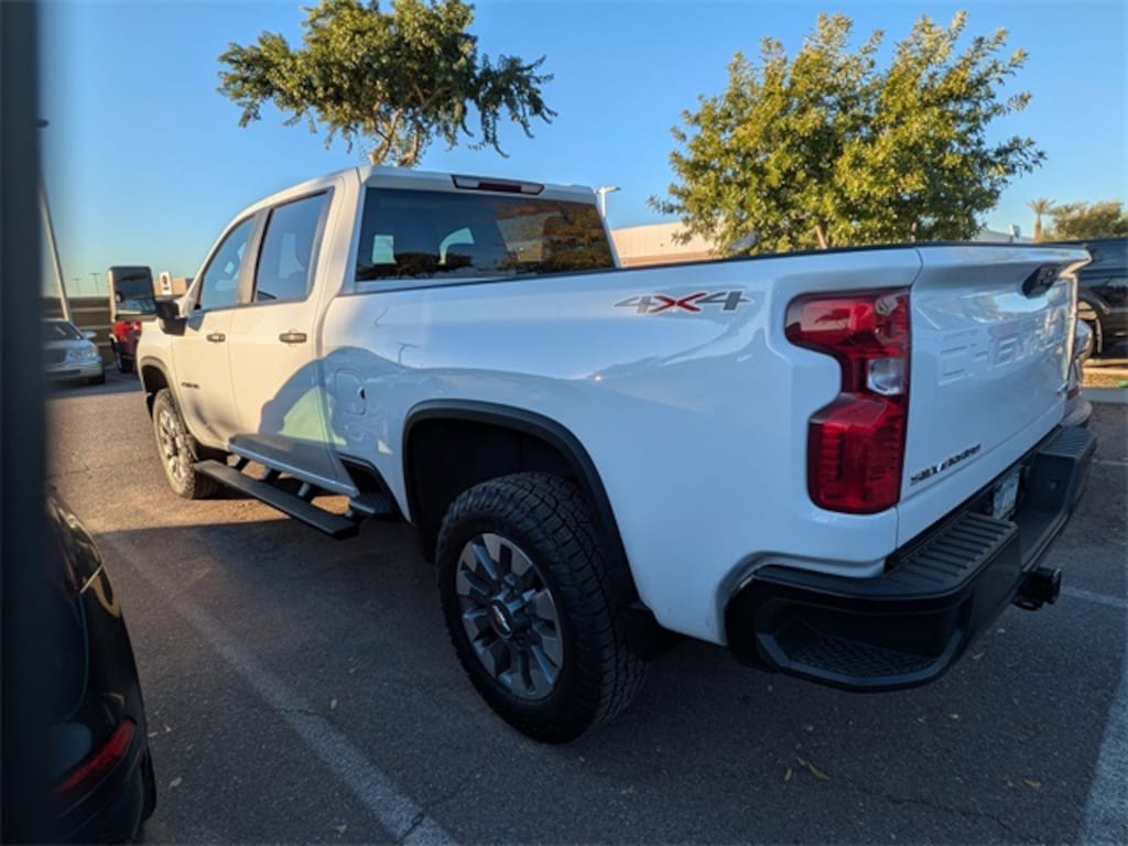 Used 2023 Chevrolet Silverado 2500 HD Custom Truck Crew Cab