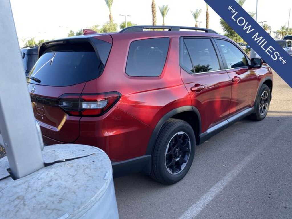 Used 2025 Honda Pilot EX-L SUV