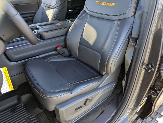 2025 Ford Expedition Tremor - Photo 18
