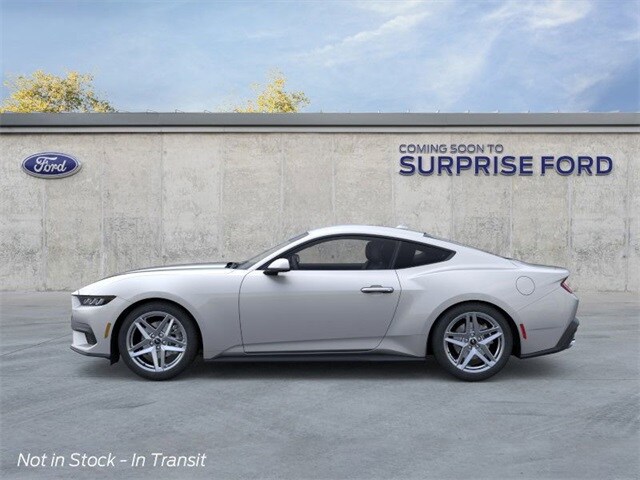 2025 Ford Mustang EcoBoost photo 3