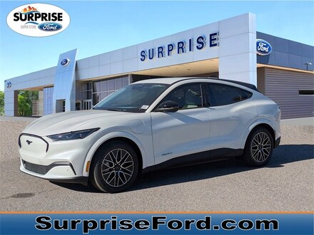 2025 Ford Mustang Mach-E Premium SUV