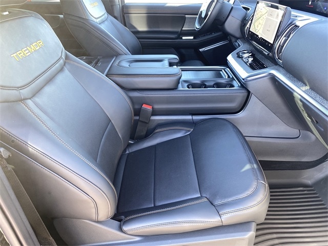 2025 Ford Expedition Tremor - Photo 13