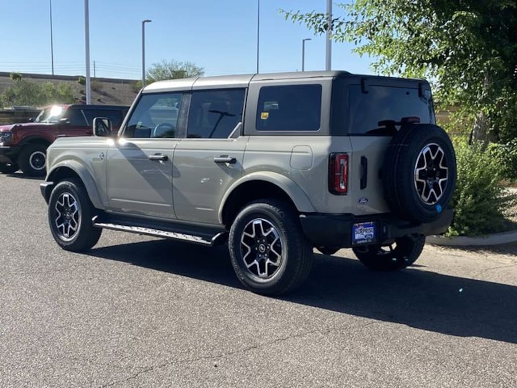 New 2026 Ford Bronco Outer Banks SUV