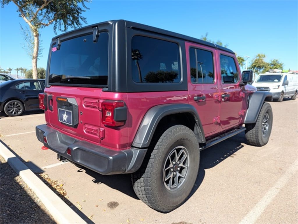 Used 2024 Jeep Wrangler Rubicon SUV