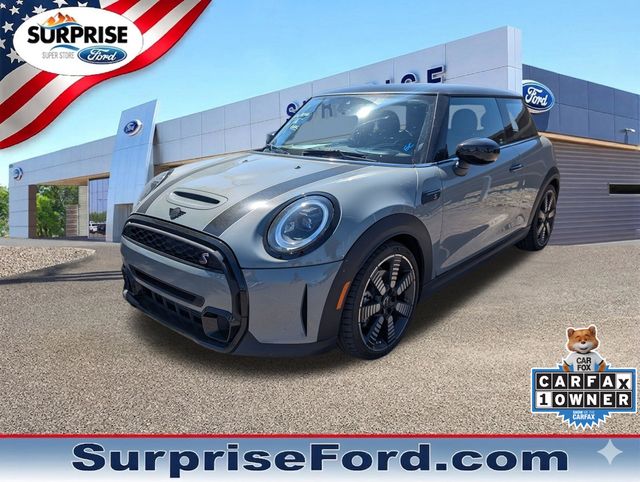 2023 MINI Cooper Cooper S 3 Door's photo