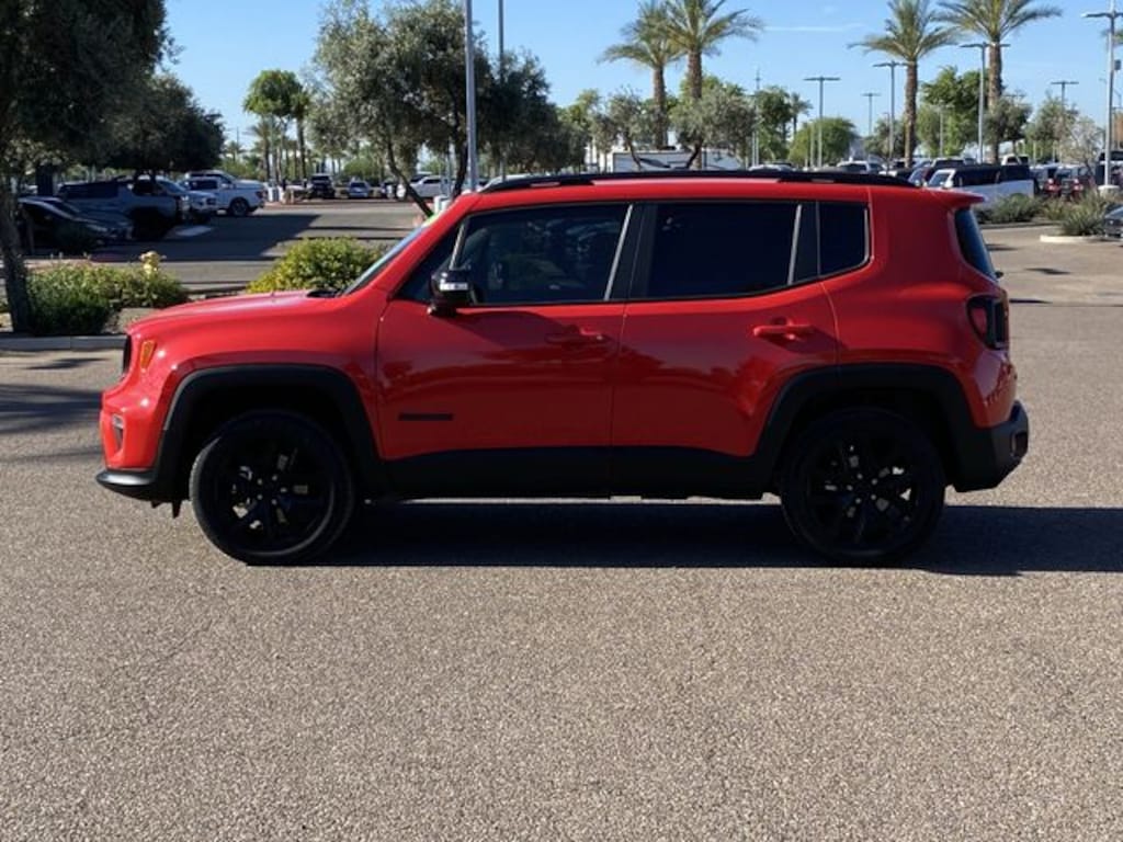 Used 2023 Jeep Renegade Latitude SUV