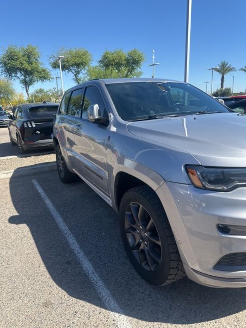 Used 2020 Jeep Grand Cherokee Overland SUV