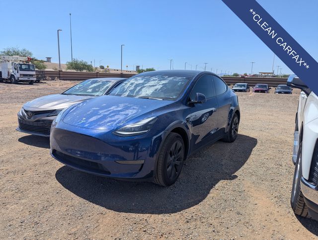 Used 2024 Tesla Model Y Long Range with VIN 7SAYGDED8RF119465 for sale in Surprise, AZ