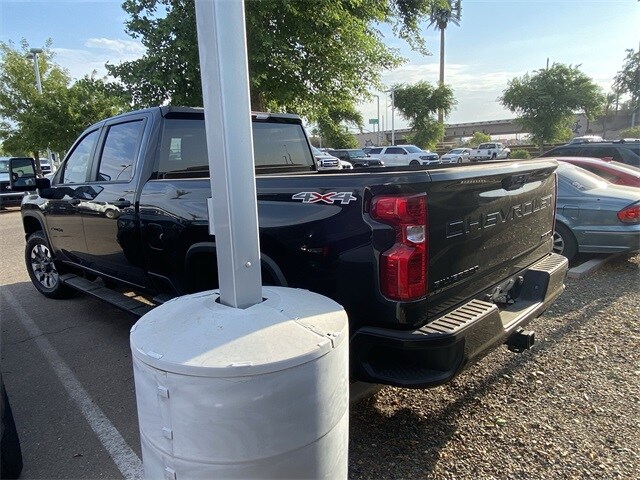 2023 Chevrolet Silverado 2500HD Custom photo 2