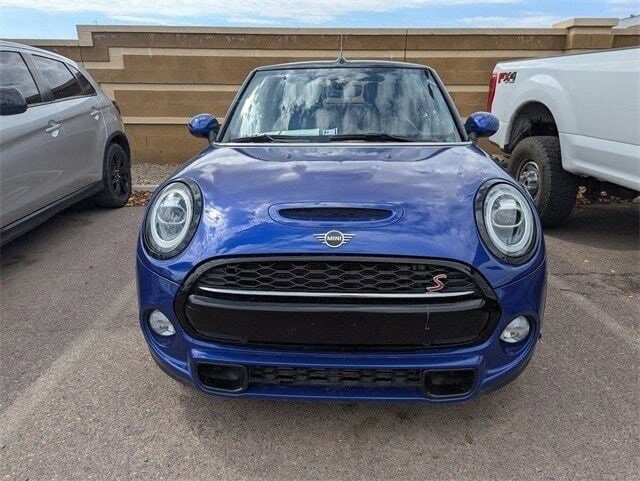 2019 Mini Cooper S Iconic photo 2