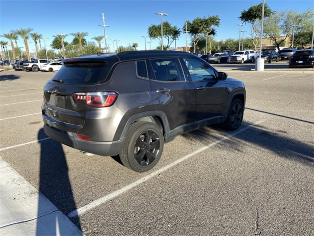 Used 2019 Jeep Compass Latitude 4x4 SUV