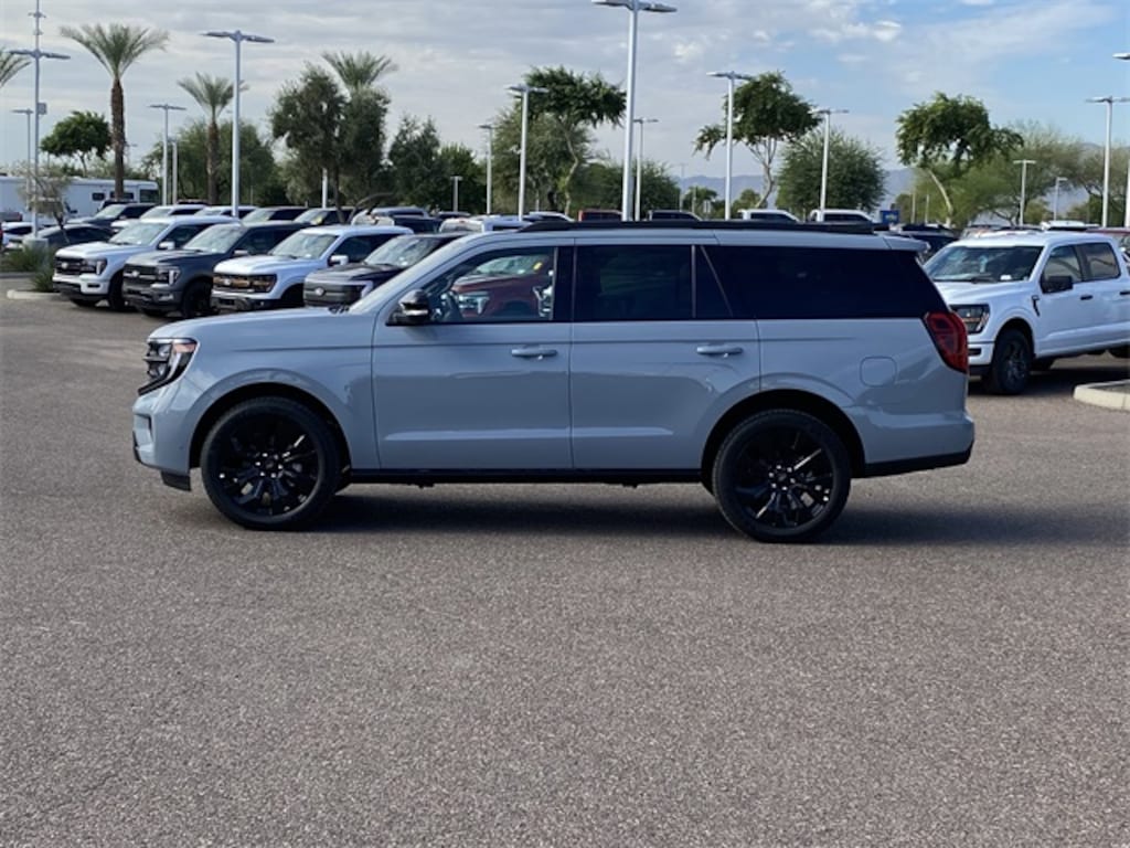 New 2025 Ford Expedition Platinum SUV
