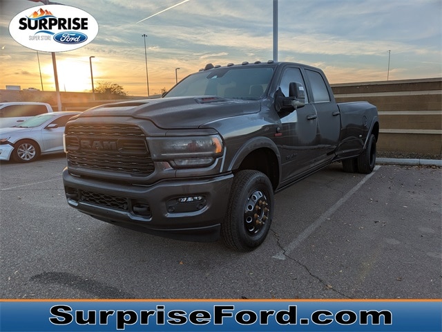 2023 RAM Ram 3500 Pickup Limited's photo