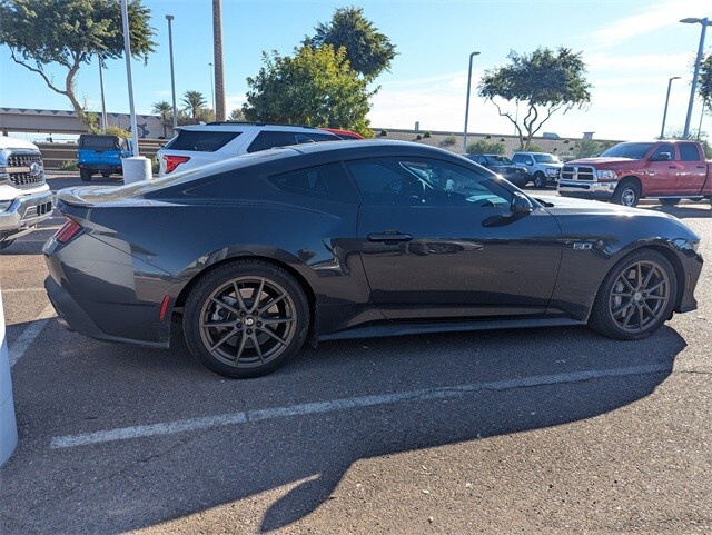 2024 Ford Mustang GT photo 4