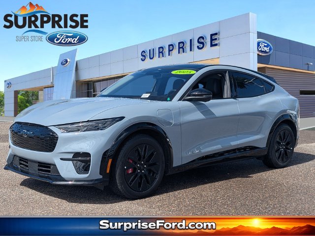 2025 Ford Mustang Mach-E Premium AWD