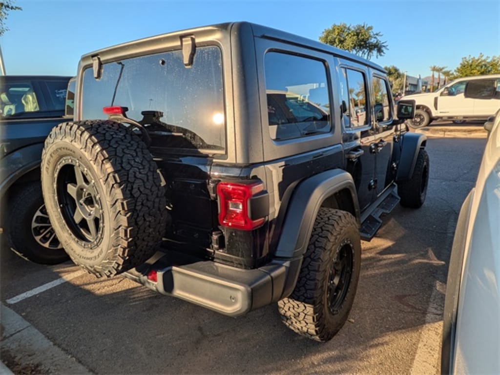 Used 2020 Jeep Wrangler Unlimited Sport SUV