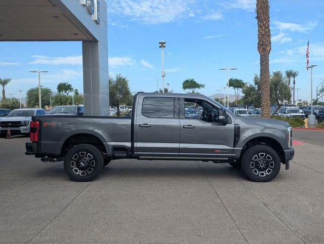 2026 Ford F-250 Super Duty Platinum - Photo 8