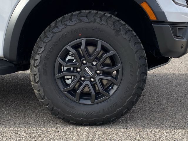 2025 Ford Ranger Raptor - Photo 11