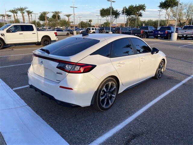 2025 Honda Civic Hybrid Sport Touring Hatchback photo 4